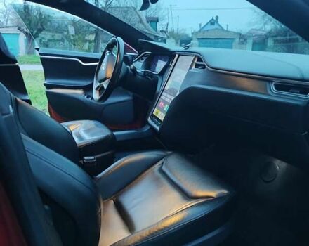 Красный Тесла Модель С, объемом двигателя 0 л и пробегом 274 тыс. км за 14900 $, фото 15 на Automoto.ua