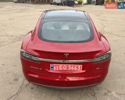 Червоний Тесла Модель С, об'ємом двигуна 0 л та пробігом 155 тис. км за 13500 $, фото 50 на Automoto.ua