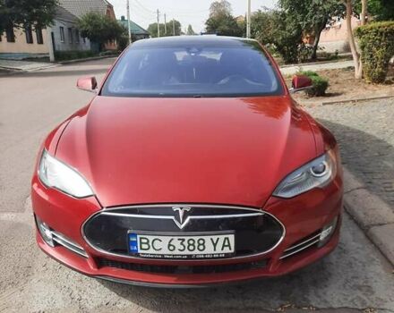 Красный Тесла Модель С, объемом двигателя 0 л и пробегом 150 тыс. км за 16650 $, фото 1 на Automoto.ua