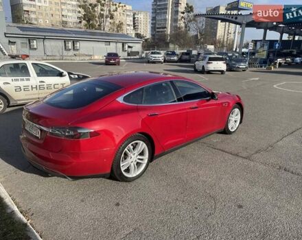 Красный Тесла Модель С, объемом двигателя 0 л и пробегом 108 тыс. км за 13900 $, фото 27 на Automoto.ua