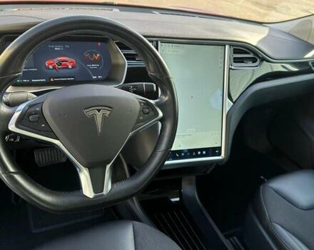 Красный Тесла Модель С, объемом двигателя 0 л и пробегом 108 тыс. км за 13900 $, фото 42 на Automoto.ua