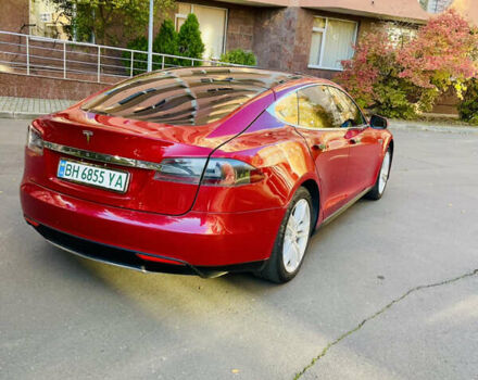 Червоний Тесла Модель С, об'ємом двигуна 0 л та пробігом 80 тис. км за 12800 $, фото 8 на Automoto.ua