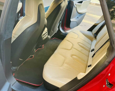 Червоний Тесла Модель С, об'ємом двигуна 0 л та пробігом 80 тис. км за 12800 $, фото 28 на Automoto.ua