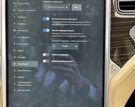 Красный Тесла Модель С, объемом двигателя 0 л и пробегом 88 тыс. км за 15900 $, фото 29 на Automoto.ua