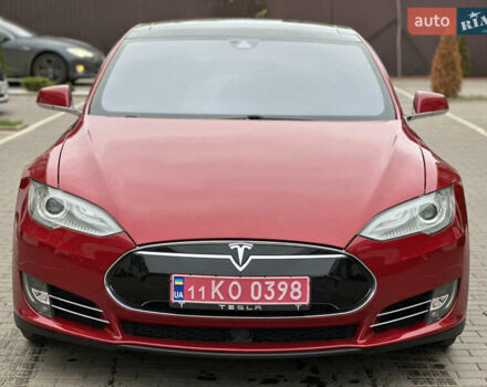 Червоний Тесла Модель С, об'ємом двигуна 0 л та пробігом 160 тис. км за 15900 $, фото 2 на Automoto.ua