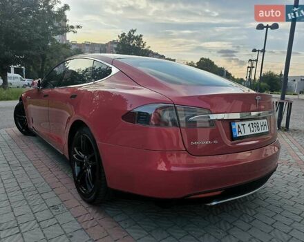 Красный Тесла Модель С, объемом двигателя 0 л и пробегом 223 тыс. км за 13900 $, фото 7 на Automoto.ua