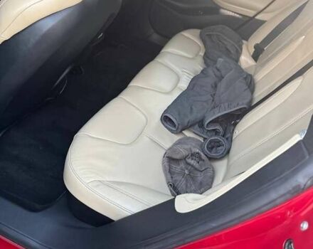 Красный Тесла Модель С, объемом двигателя 0 л и пробегом 225 тыс. км за 18500 $, фото 10 на Automoto.ua