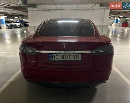 Красный Тесла Модель С, объемом двигателя 0 л и пробегом 201 тыс. км за 14999 $, фото 4 на Automoto.ua