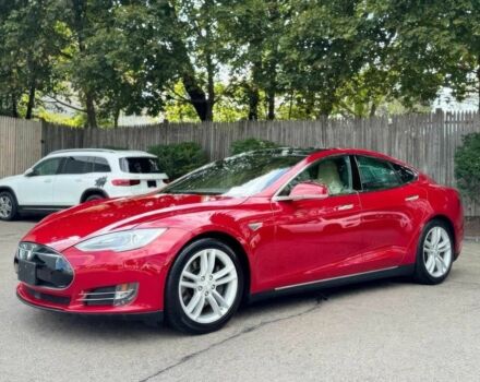 Червоний Тесла Модель С, об'ємом двигуна 0 л та пробігом 76 тис. км за 7800 $, фото 2 на Automoto.ua