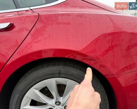 Красный Тесла Модель С, объемом двигателя 0 л и пробегом 157 тыс. км за 9800 $, фото 14 на Automoto.ua