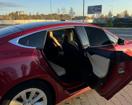 Красный Тесла Модель С, объемом двигателя 0 л и пробегом 91 тыс. км за 17000 $, фото 23 на Automoto.ua