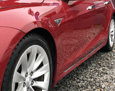 Червоний Тесла Модель С, об'ємом двигуна 0 л та пробігом 160 тис. км за 16900 $, фото 15 на Automoto.ua