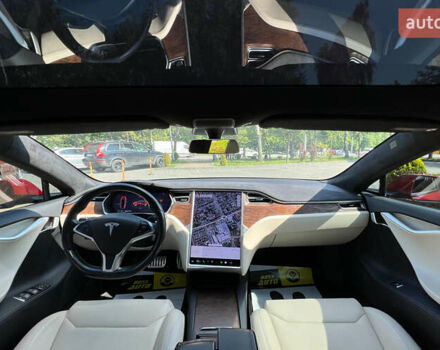 Красный Тесла Модель С, объемом двигателя 0 л и пробегом 68 тыс. км за 23700 $, фото 15 на Automoto.ua