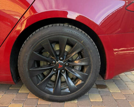 Тесла Модель С 2016 у Белой Церкве на Automoto.ua Червоний Тесла Модель С, об'ємом двигуна 0 л та пробігом 135 тис. км за 17900 $, фото 9 на Automoto.ua