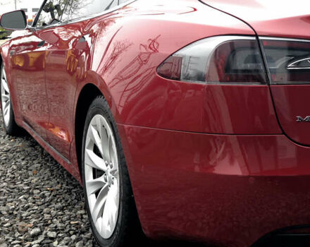 Червоний Тесла Модель С, об'ємом двигуна 0 л та пробігом 160 тис. км за 16900 $, фото 10 на Automoto.ua