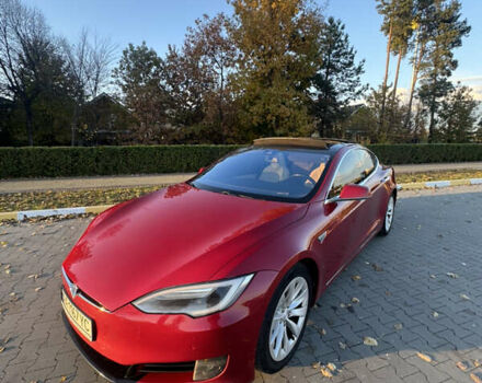 Красный Тесла Модель С, объемом двигателя 0 л и пробегом 91 тыс. км за 17000 $, фото 32 на Automoto.ua