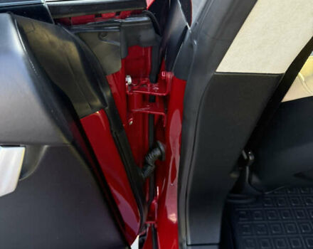 Тесла Модель С 2016 у Белой Церкве на Automoto.ua Червоний Тесла Модель С, об'ємом двигуна 0 л та пробігом 135 тис. км за 17900 $, фото 25 на Automoto.ua