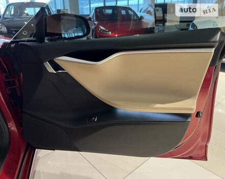 Червоний Тесла Модель С, об'ємом двигуна 0 л та пробігом 84 тис. км за 20900 $, фото 33 на Automoto.ua