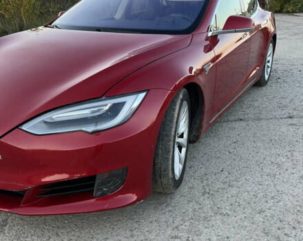 Красный Тесла Модель С, объемом двигателя 0 л и пробегом 115 тыс. км за 20000 $, фото 4 на Automoto.ua
