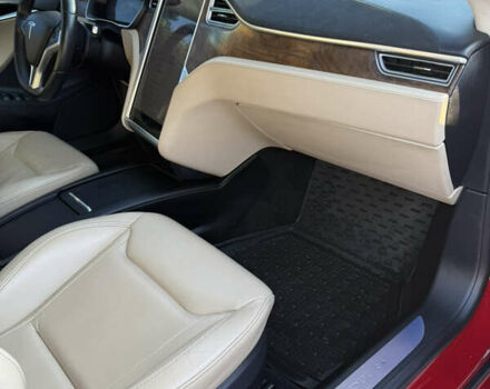 Тесла Модель С 2016 у Белой Церкве на Automoto.ua Червоний Тесла Модель С, об'ємом двигуна 0 л та пробігом 135 тис. км за 17900 $, фото 19 на Automoto.ua