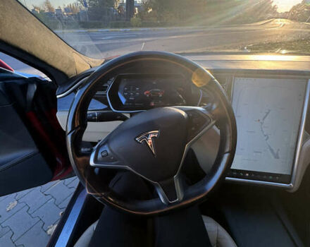 Красный Тесла Модель С, объемом двигателя 0 л и пробегом 91 тыс. км за 17000 $, фото 13 на Automoto.ua