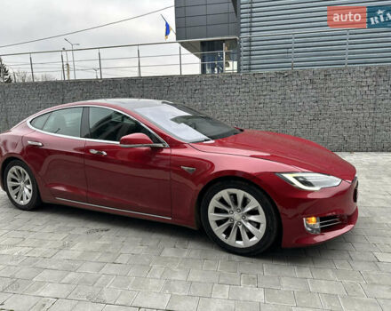 Красный Тесла Модель С, объемом двигателя 0 л и пробегом 227 тыс. км за 14300 $, фото 2 на Automoto.ua