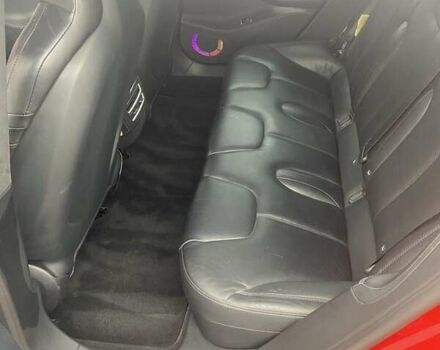 Червоний Тесла Модель С, об'ємом двигуна 0 л та пробігом 159 тис. км за 14999 $, фото 6 на Automoto.ua