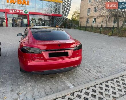 Красный Тесла Модель С, объемом двигателя 0 л и пробегом 225 тыс. км за 18500 $, фото 5 на Automoto.ua