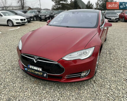 Красный Тесла Модель С, объемом двигателя 0 л и пробегом 198 тыс. км за 16500 $, фото 5 на Automoto.ua