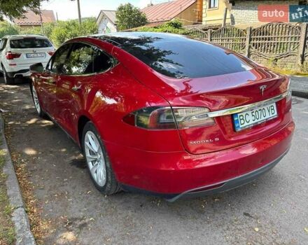 Красный Тесла Модель С, объемом двигателя 0 л и пробегом 201 тыс. км за 14999 $, фото 10 на Automoto.ua