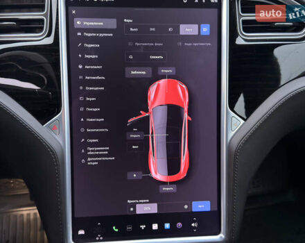 Красный Тесла Модель С, объемом двигателя 0 л и пробегом 204 тыс. км за 18300 $, фото 22 на Automoto.ua