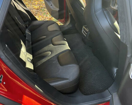 Красный Тесла Модель С, объемом двигателя 0 л и пробегом 94 тыс. км за 17900 $, фото 10 на Automoto.ua