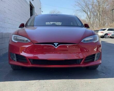 Червоний Тесла Модель С, об'ємом двигуна 0 л та пробігом 63 тис. км за 5900 $, фото 1 на Automoto.ua