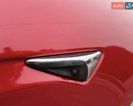 Красный Тесла Модель С, объемом двигателя 0 л и пробегом 204 тыс. км за 18300 $, фото 11 на Automoto.ua