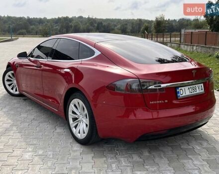 Красный Тесла Модель С, объемом двигателя 0 л и пробегом 100 тыс. км за 21500 $, фото 3 на Automoto.ua