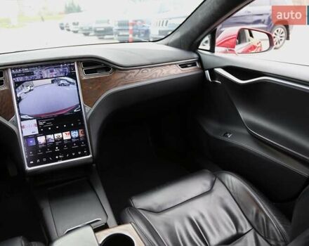 Червоний Тесла Модель С, об'ємом двигуна 0 л та пробігом 172 тис. км за 17000 $, фото 14 на Automoto.ua