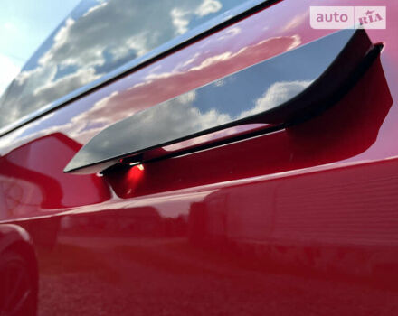 Красный Тесла Модель С, объемом двигателя 0 л и пробегом 115 тыс. км за 33000 $, фото 18 на Automoto.ua