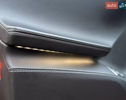 Красный Тесла Модель С, объемом двигателя 0 л и пробегом 204 тыс. км за 18300 $, фото 19 на Automoto.ua