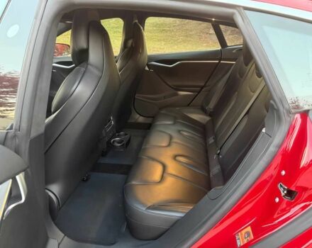 Червоний Тесла Модель С, об'ємом двигуна 0 л та пробігом 70 тис. км за 5900 $, фото 11 на Automoto.ua