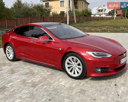 Красный Тесла Модель С, объемом двигателя 0 л и пробегом 100 тыс. км за 21500 $, фото 17 на Automoto.ua