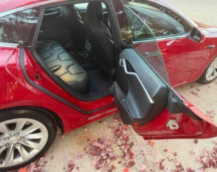 Червоний Тесла Модель С, об'ємом двигуна 0 л та пробігом 70 тис. км за 5900 $, фото 10 на Automoto.ua