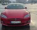 Красный Тесла Модель С, объемом двигателя 0 л и пробегом 108 тыс. км за 26999 $, фото 2 на Automoto.ua