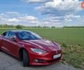 Красный Тесла Модель С, объемом двигателя 0 л и пробегом 152 тыс. км за 17200 $, фото 1 на Automoto.ua
