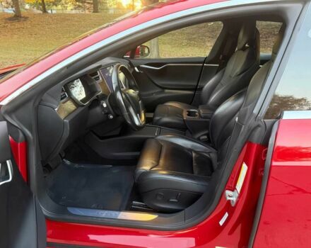 Червоний Тесла Модель С, об'ємом двигуна 0 л та пробігом 70 тис. км за 5900 $, фото 9 на Automoto.ua