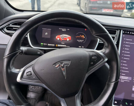 Красный Тесла Модель С, объемом двигателя 0 л и пробегом 204 тыс. км за 18300 $, фото 24 на Automoto.ua