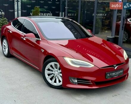 Красный Тесла Модель С, объемом двигателя 0 л и пробегом 79 тыс. км за 17900 $, фото 16 на Automoto.ua