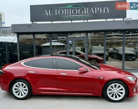 Красный Тесла Модель С, объемом двигателя 0 л и пробегом 79 тыс. км за 17900 $, фото 6 на Automoto.ua