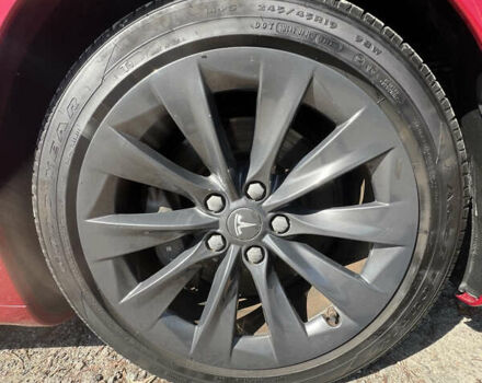 Червоний Тесла Модель С, об'ємом двигуна 0 л та пробігом 74 тис. км за 21000 $, фото 11 на Automoto.ua