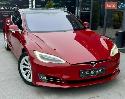 Красный Тесла Модель С, объемом двигателя 0 л и пробегом 79 тыс. км за 17900 $, фото 14 на Automoto.ua