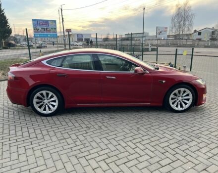 Красный Тесла Модель С, объемом двигателя 0 л и пробегом 253 тыс. км за 14900 $, фото 4 на Automoto.ua